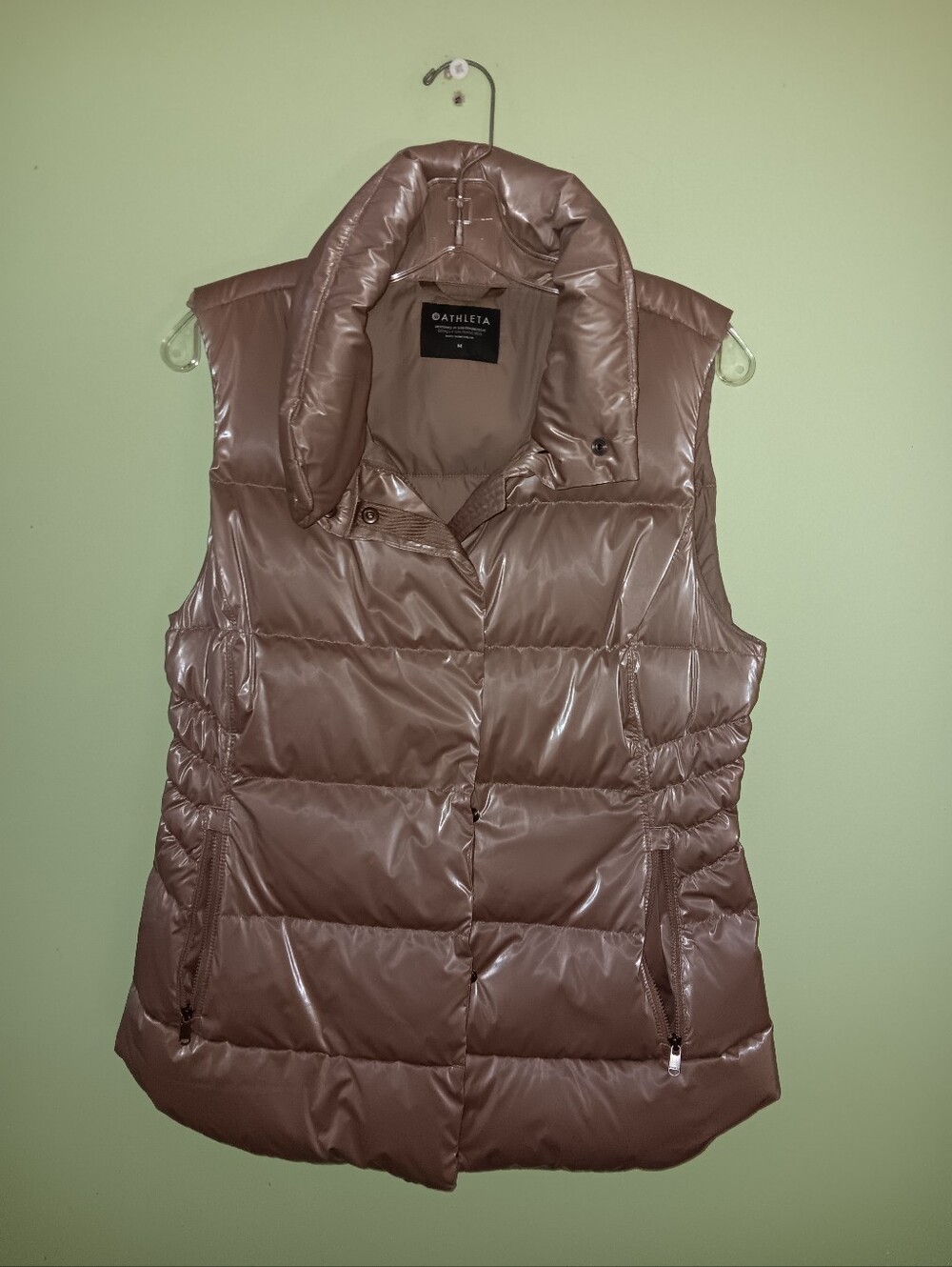 Athleta Women's Downtown Fitted Puffy Vest